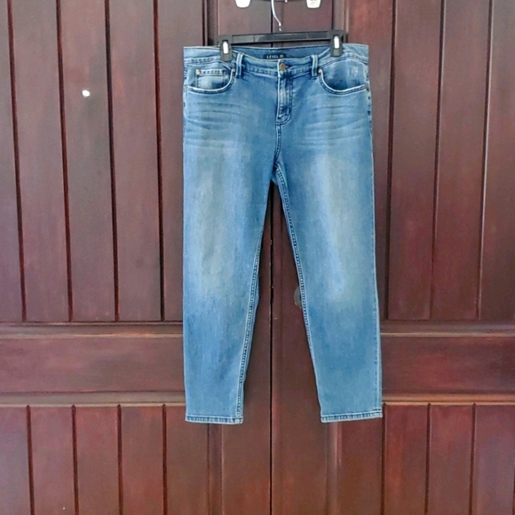 Level 99 Lily Skinny Straight Distressed Jeans - Picture 1 of 6